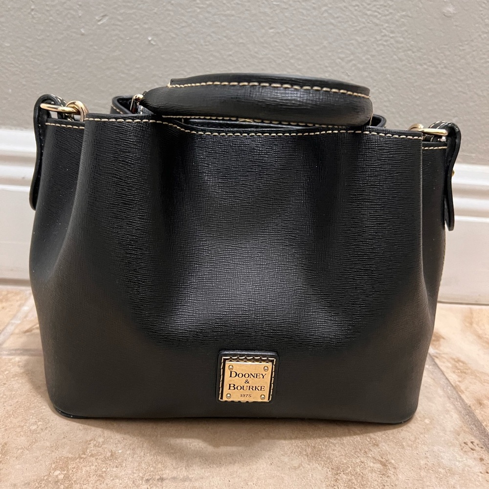 Dooney & Burke Bag